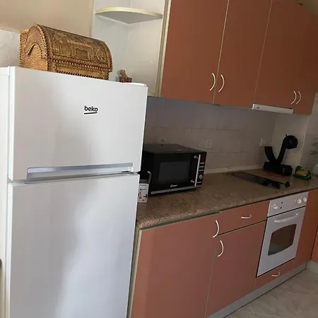 Flat- 6 People- Chataldja