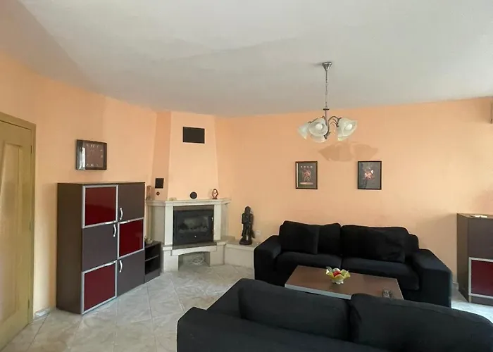 Flat- 6 People- Chataldja *